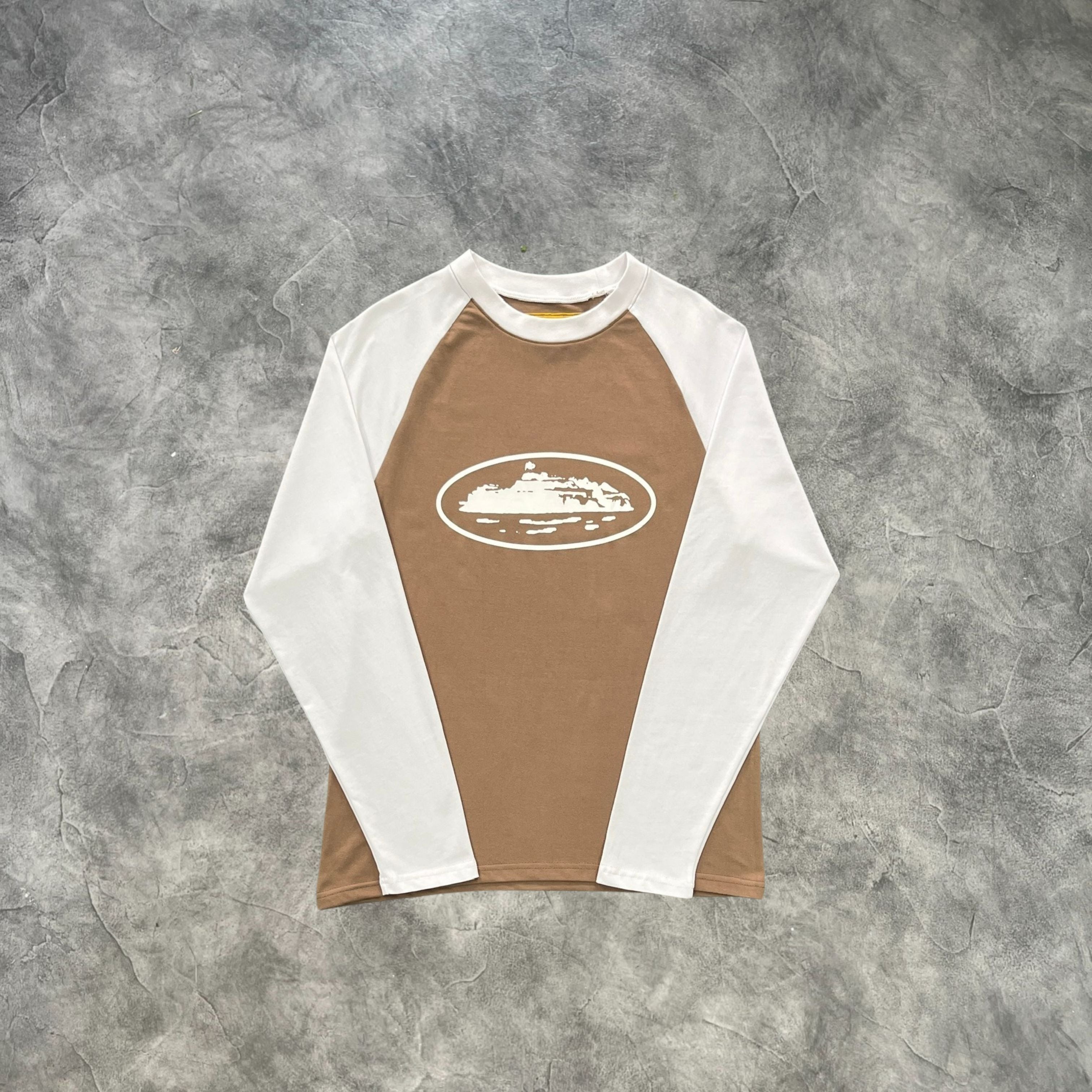 Corteiz Alcatraz Raglan Long Sleeves T-Shirt Brown
