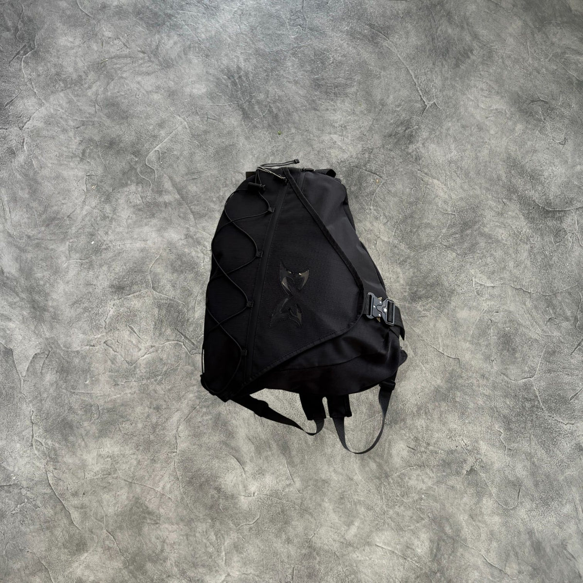 Mertra Transforma Bag Black
