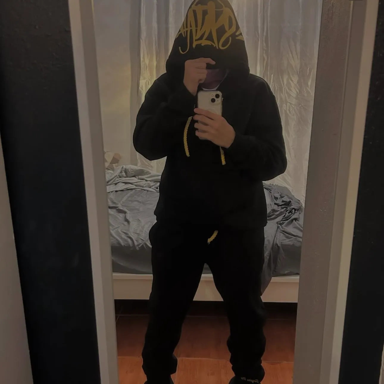 Syna Linen Tracksuit Black/Yellow