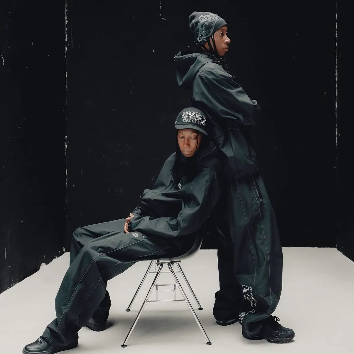 Syna Ripstop Windbreaker Tracksuit Black