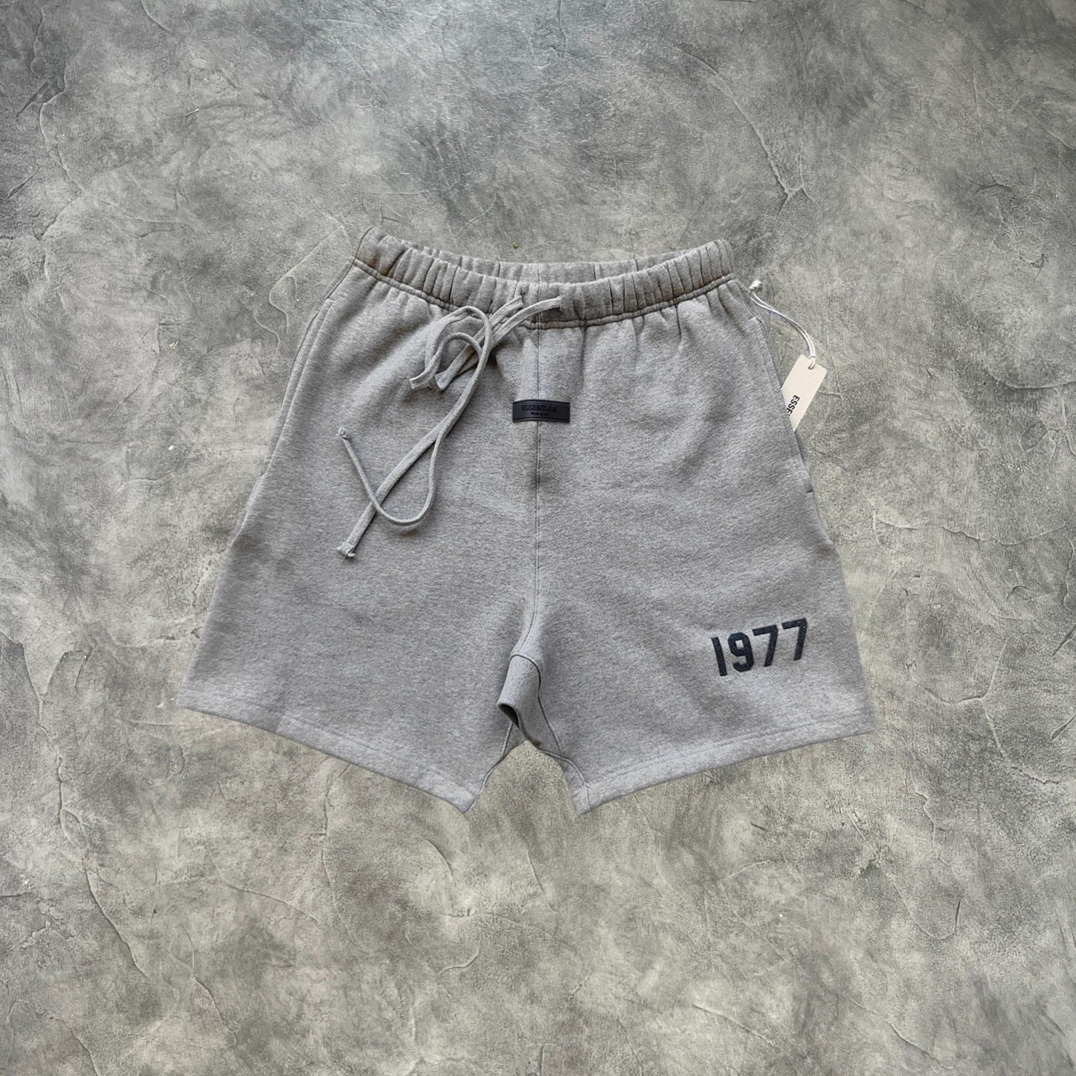 Essentials 1977 Sweatshorts Dark Grey