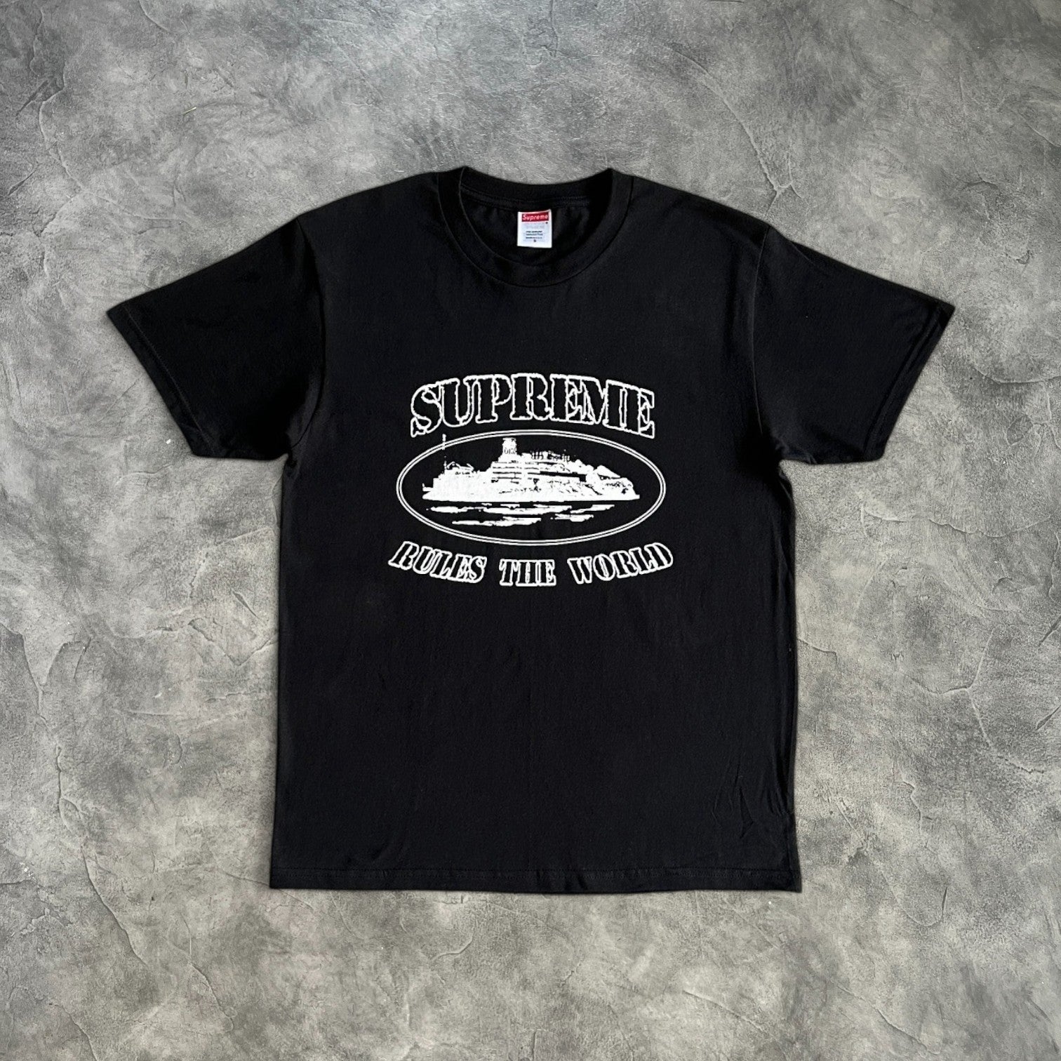 Corteiz Rules The World Supreme T-Shirt Black/White – Vaulted