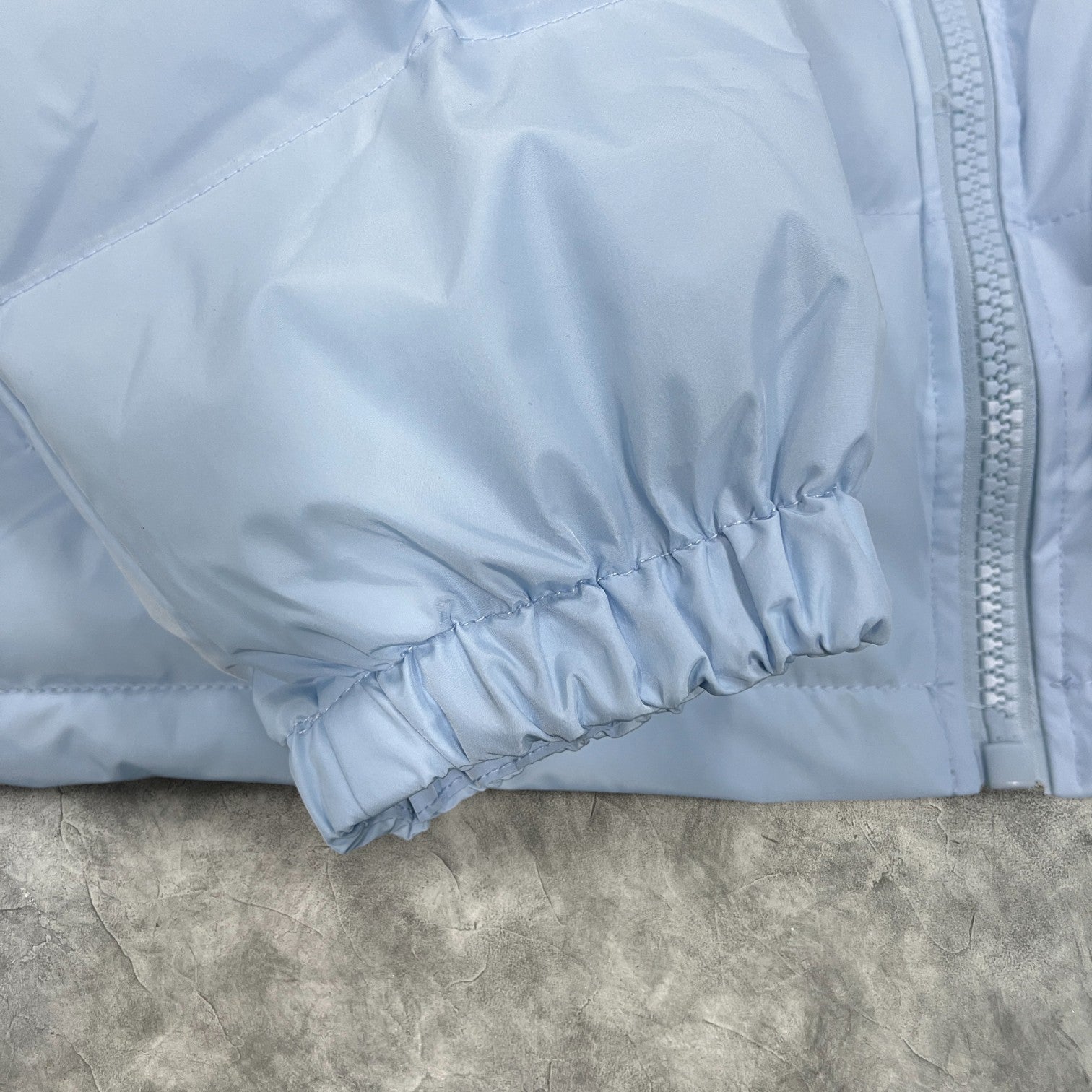 Trapstar Hyperdrive Detachable Hooded Puffer Ice Blue