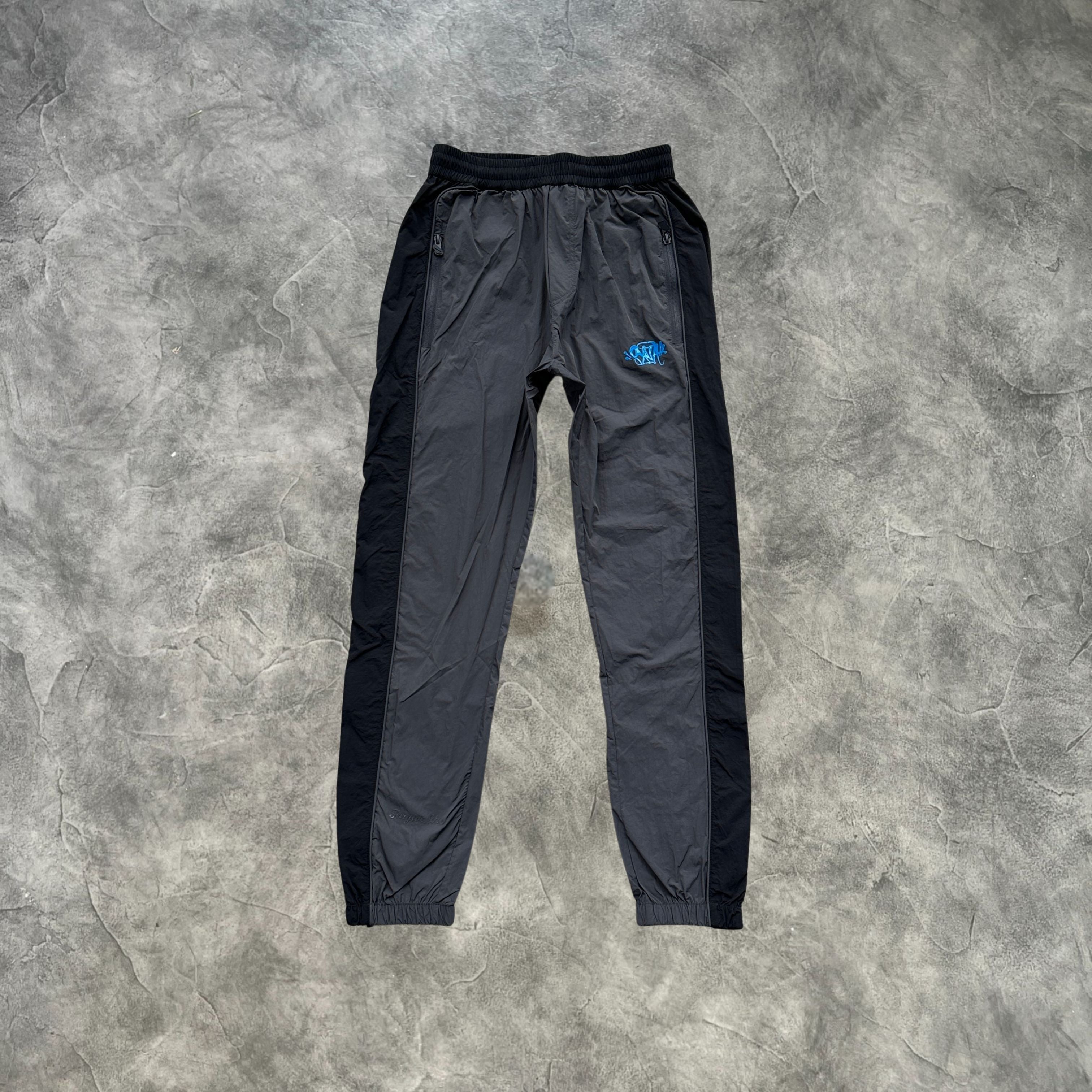 Syna Team Pipe Tracksuit Black/Blue