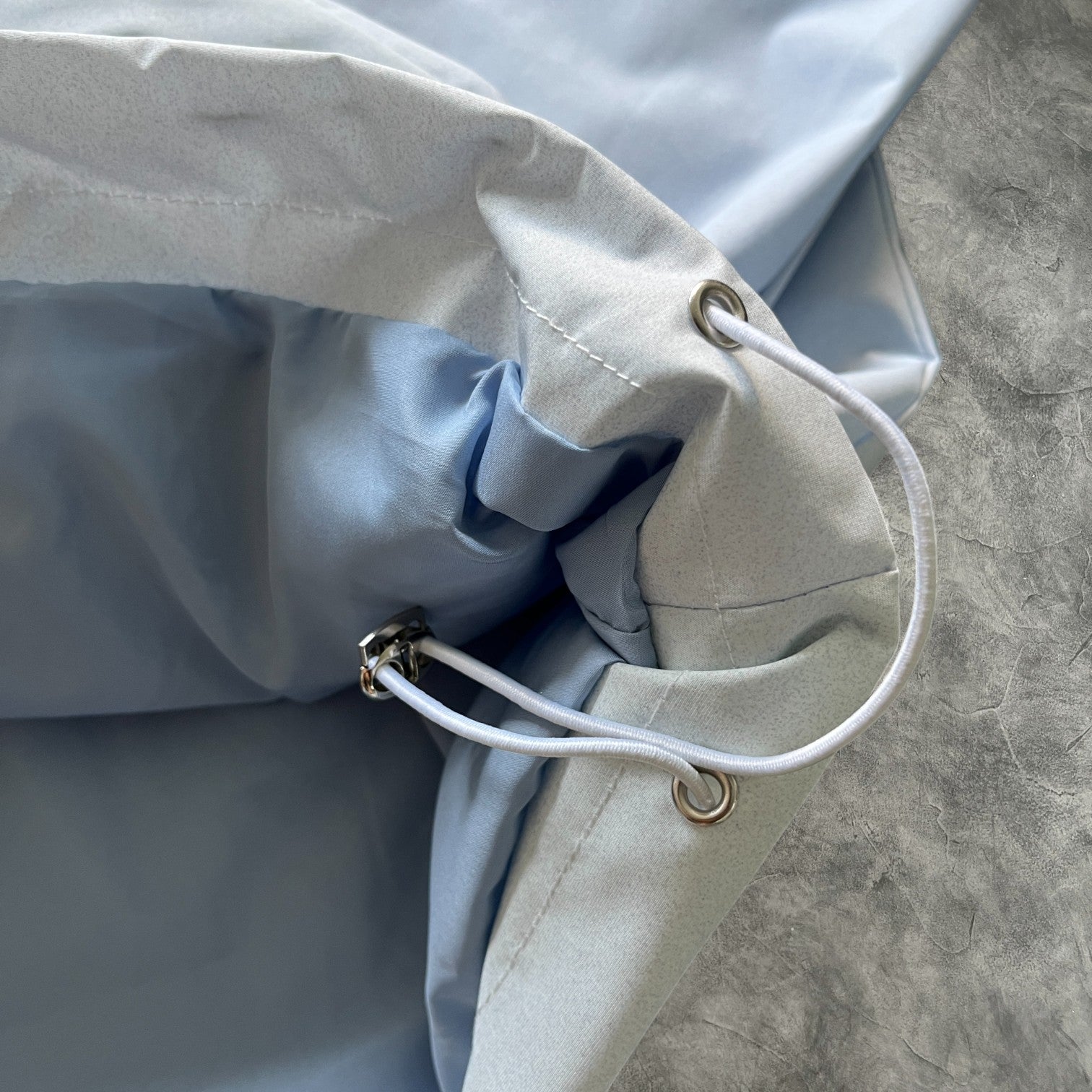 Trapstar Irongate T Windbreaker Gradient Blue