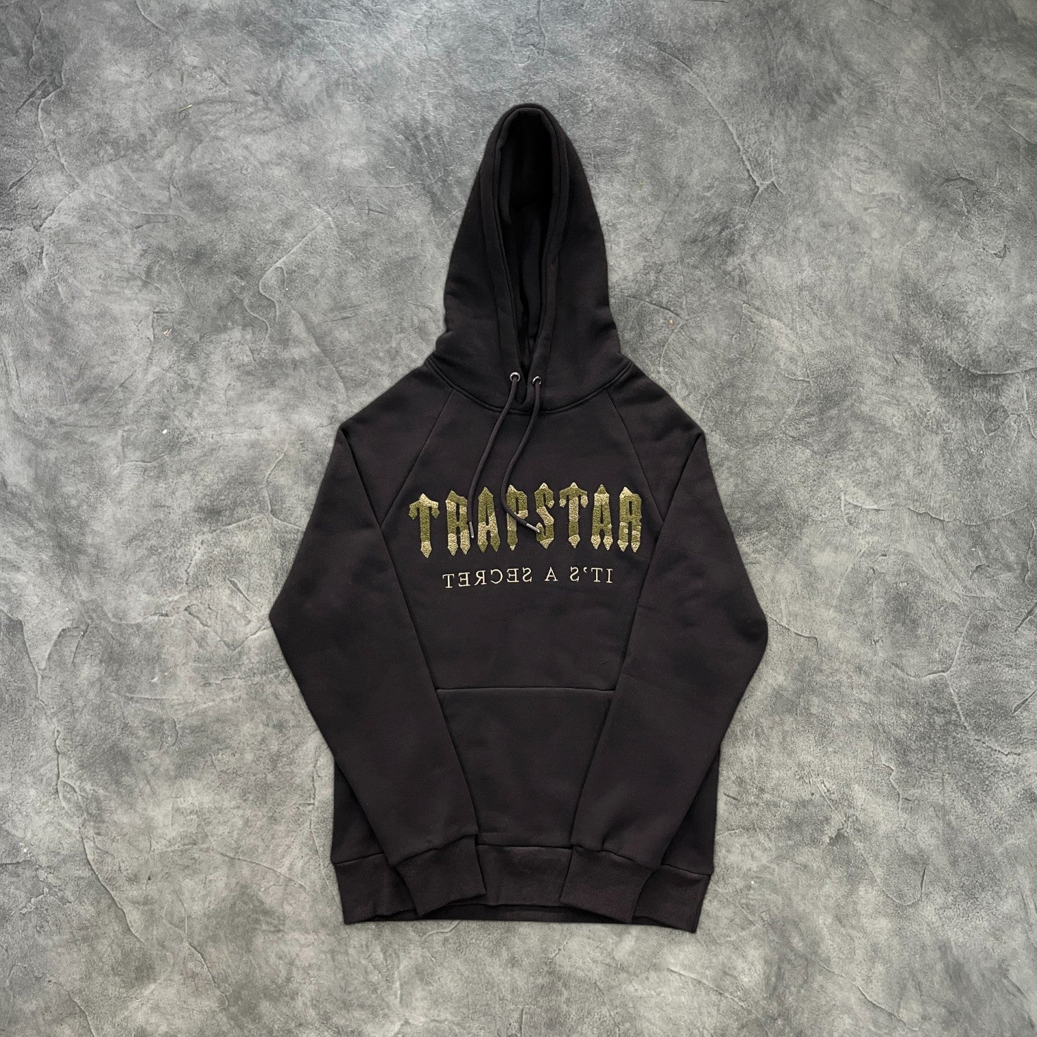 Trapstar Chenille Decoded Tracksuit Black/Army green