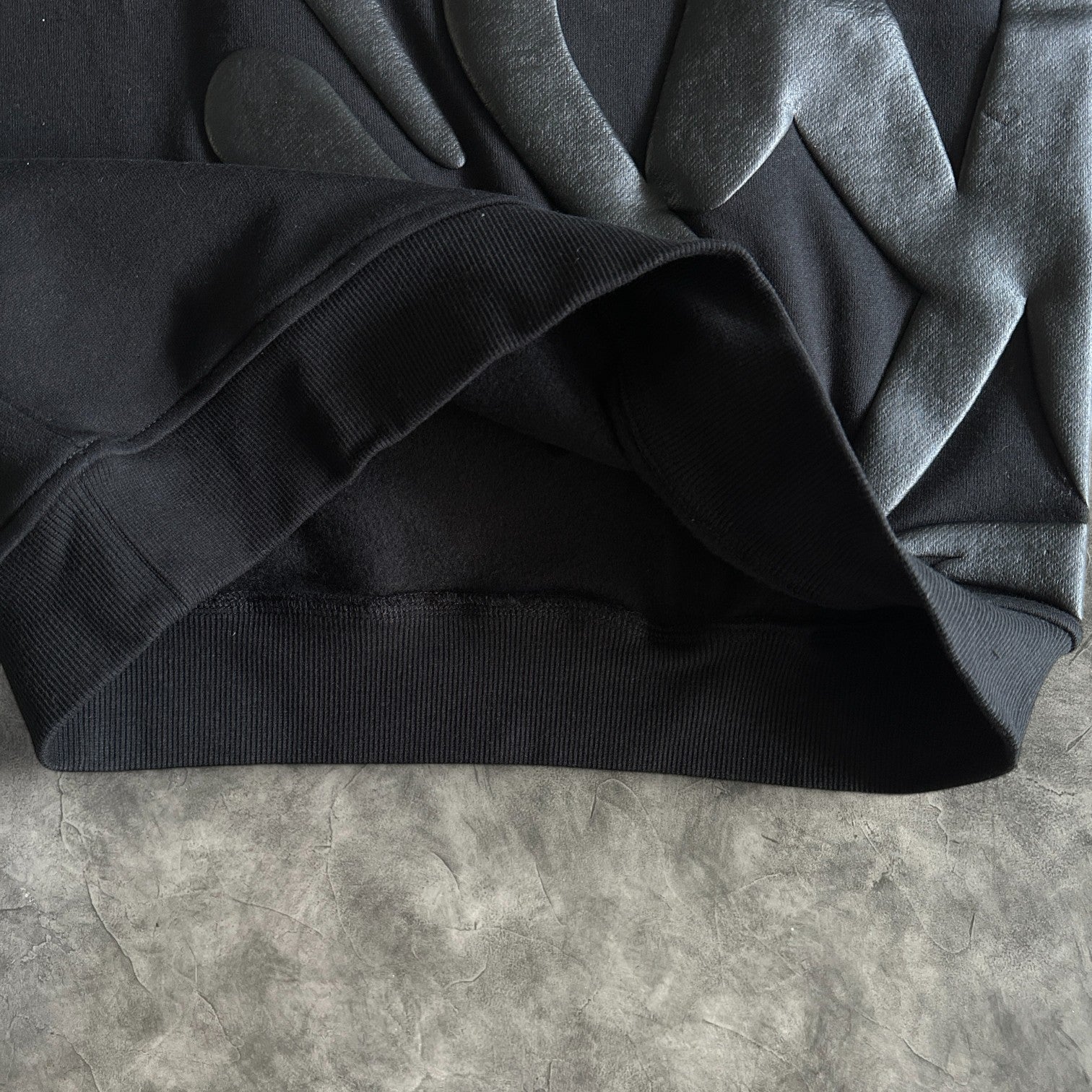 Syna Crew Neck Suit Black