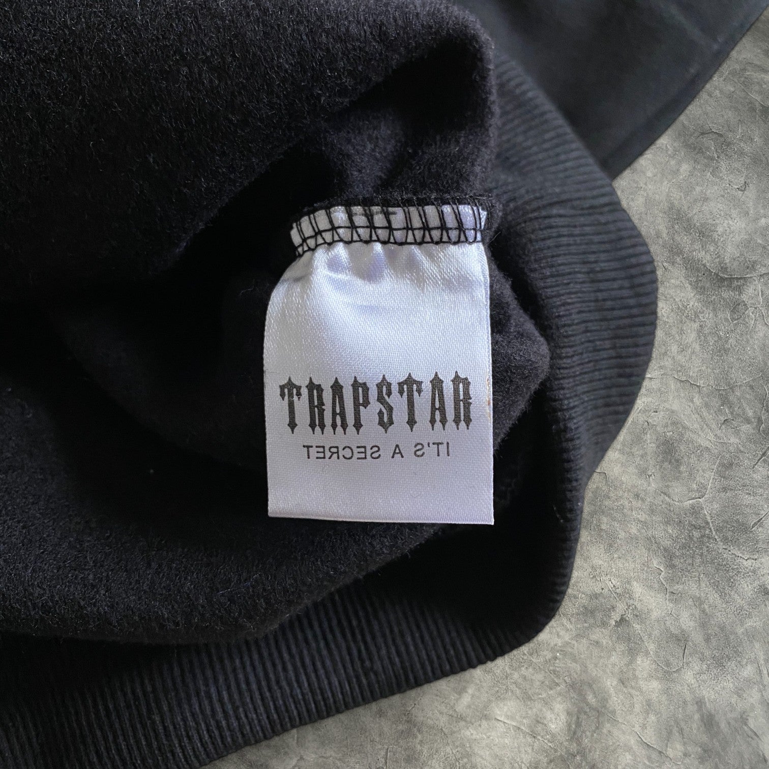 Trapstar Chenille Decoded Hooded Tracksuit Black/Rainbow