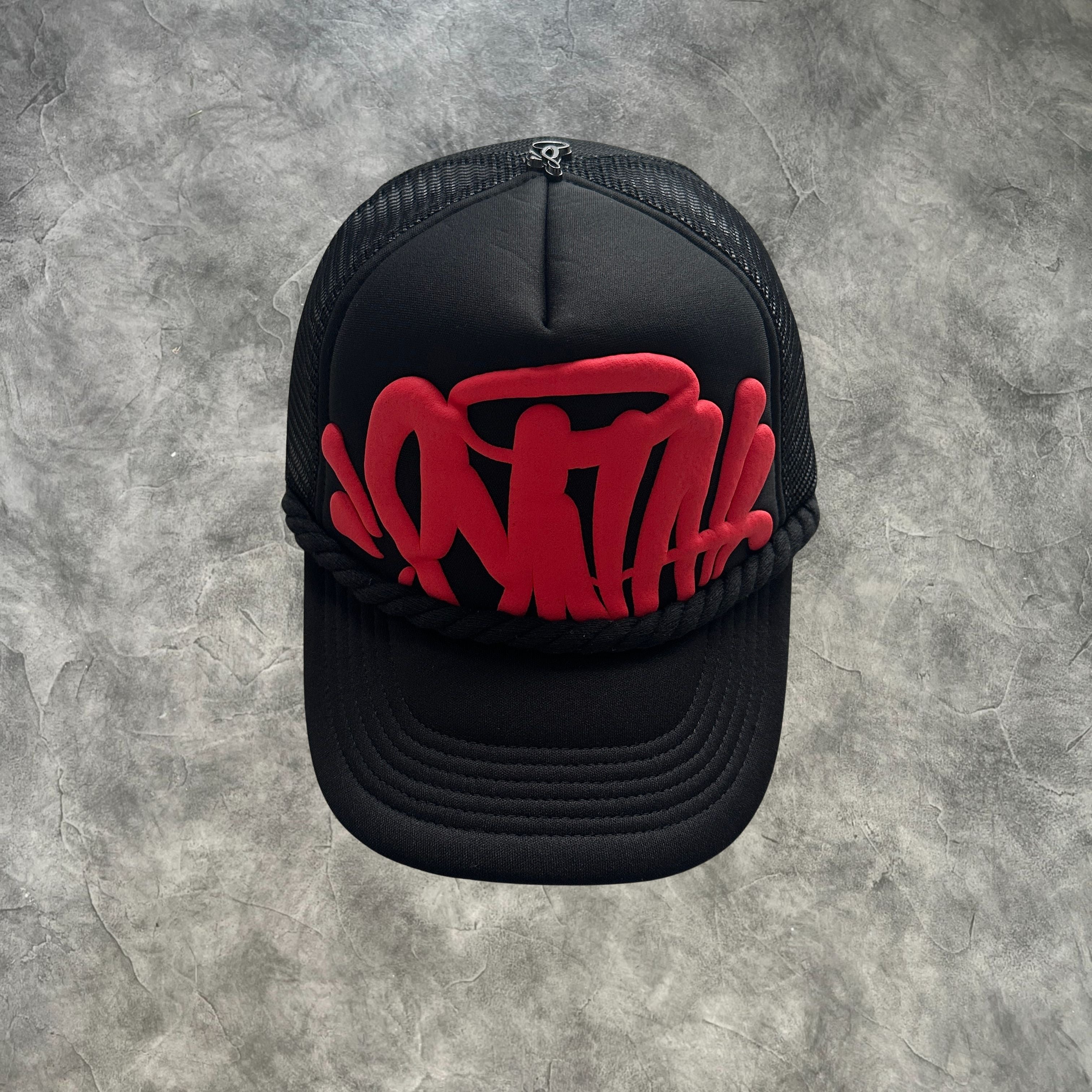 Syna Trucker Cap Black/Red