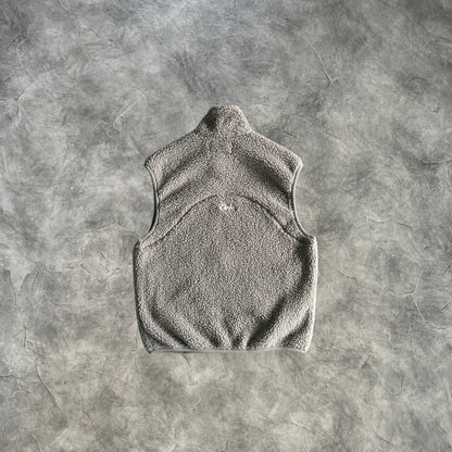 Corteiz Sheep Velvet Vest Grey