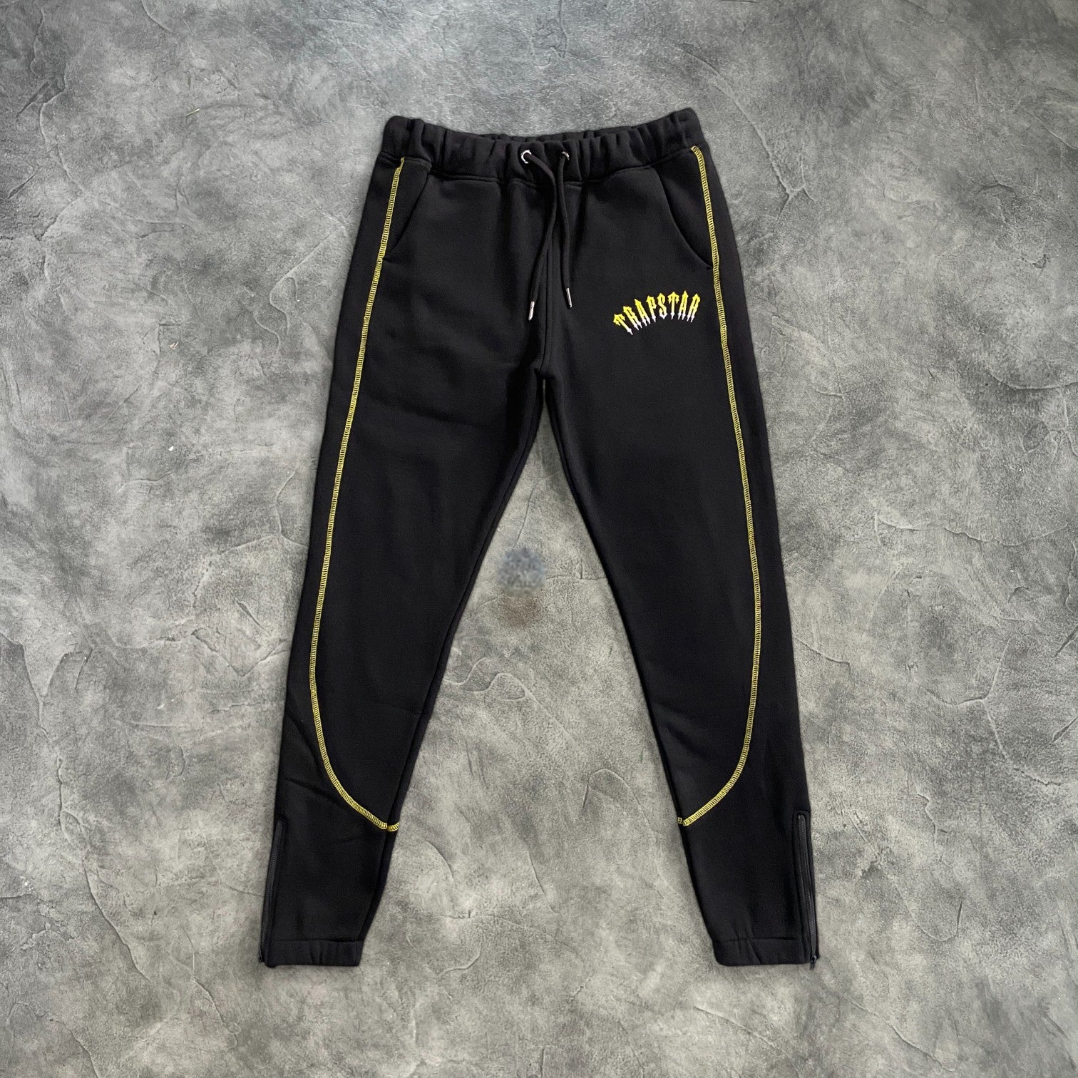 Trapstar Central Cee Tracksuit Black/Yellow