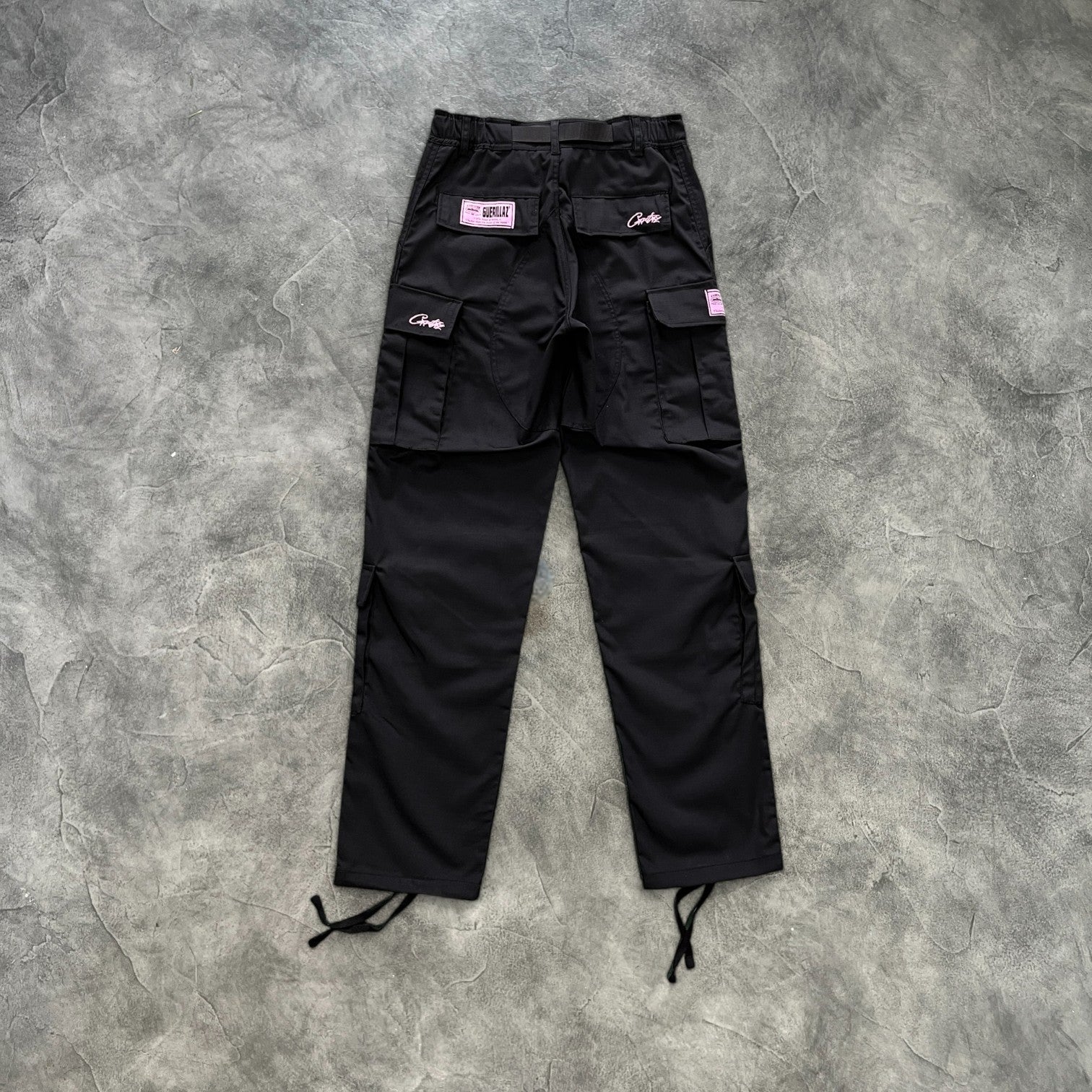 Corteiz Guerilla Cargo Pants Black/Pink