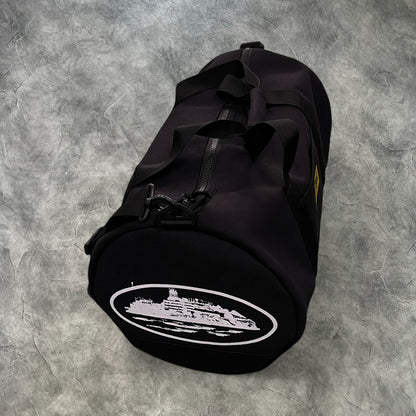 Corteiz Alcatraz Duffle Black