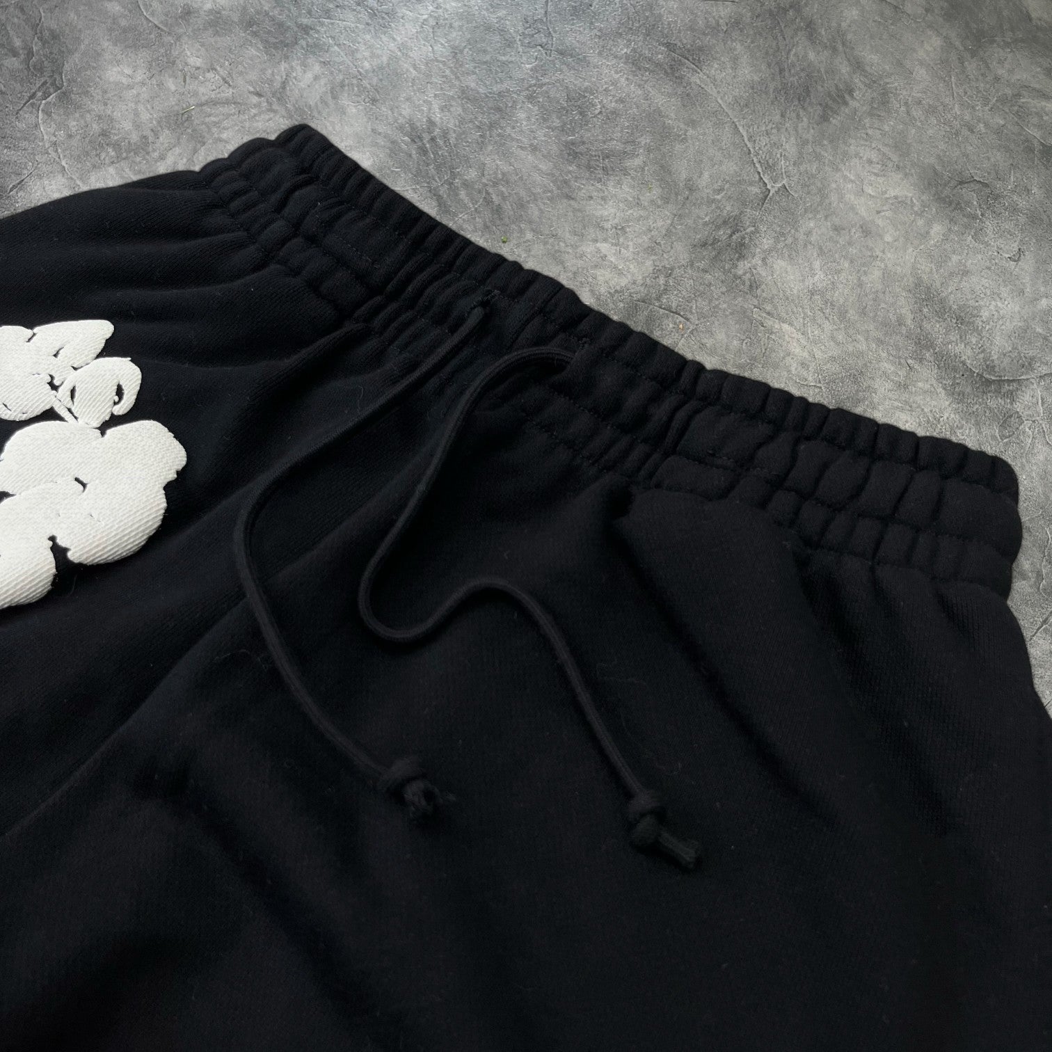 Denim Tears The Cotton Wreath Sweatpants Black