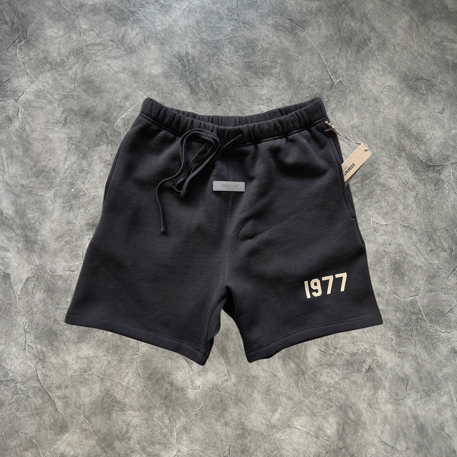 Essentials 1977 Summer Set Iron Grey