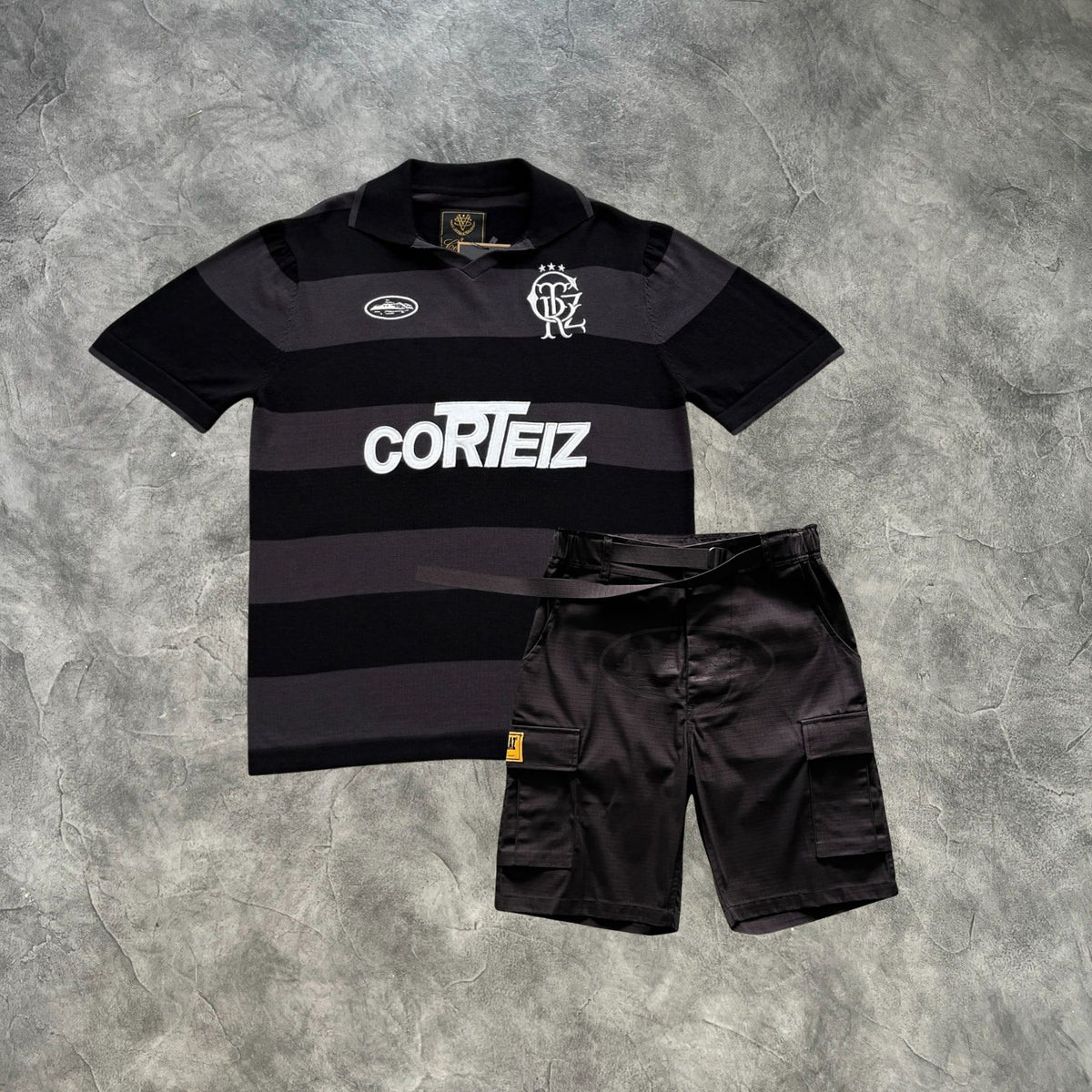 Corteiz Midnight Striker Cargo Vaulted Set Black
