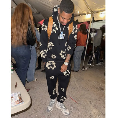 Denim Tears The Cotton Wreath Sweatshirt Black/Grey