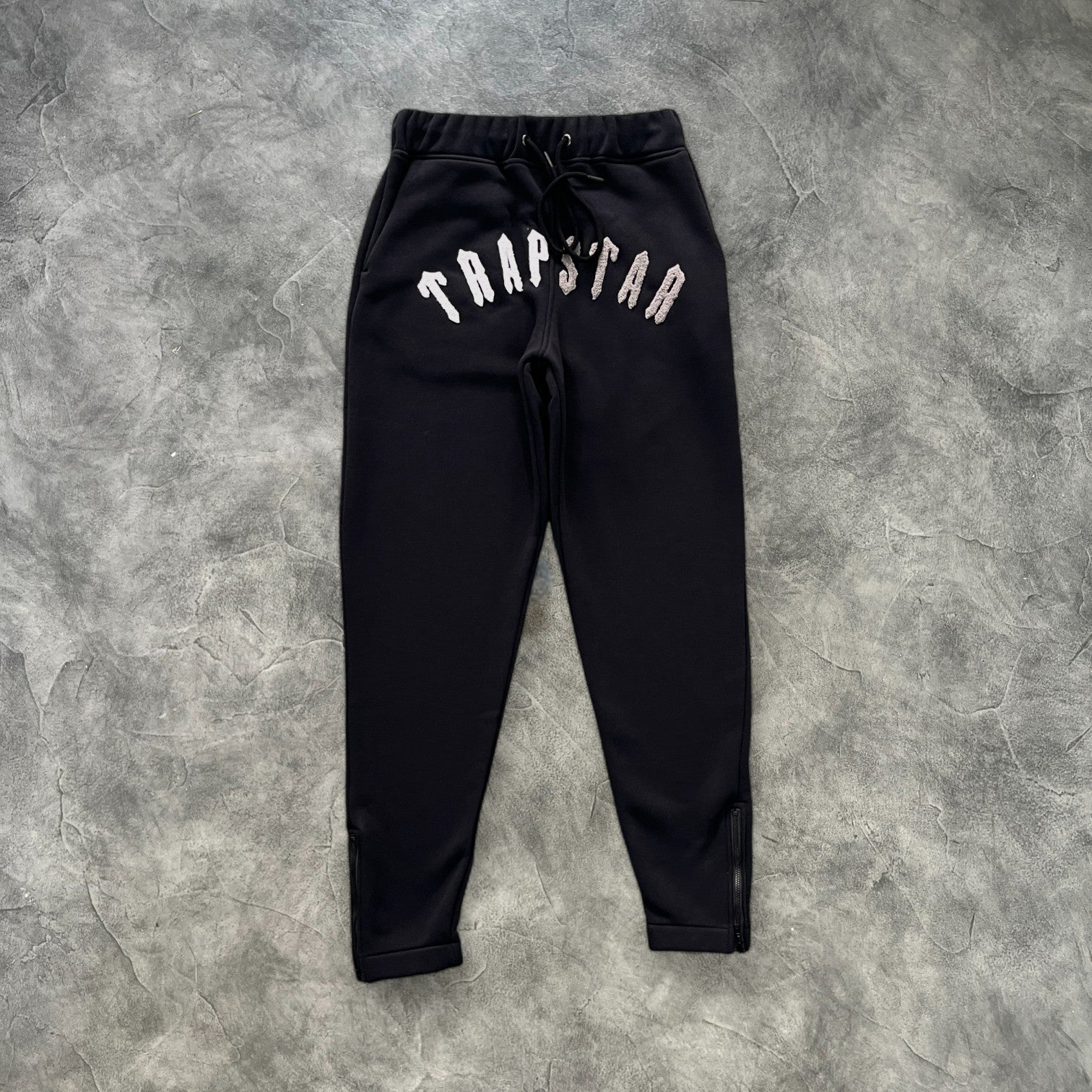 Trapstar Split Arch Hooded Tracksuit Black Edition