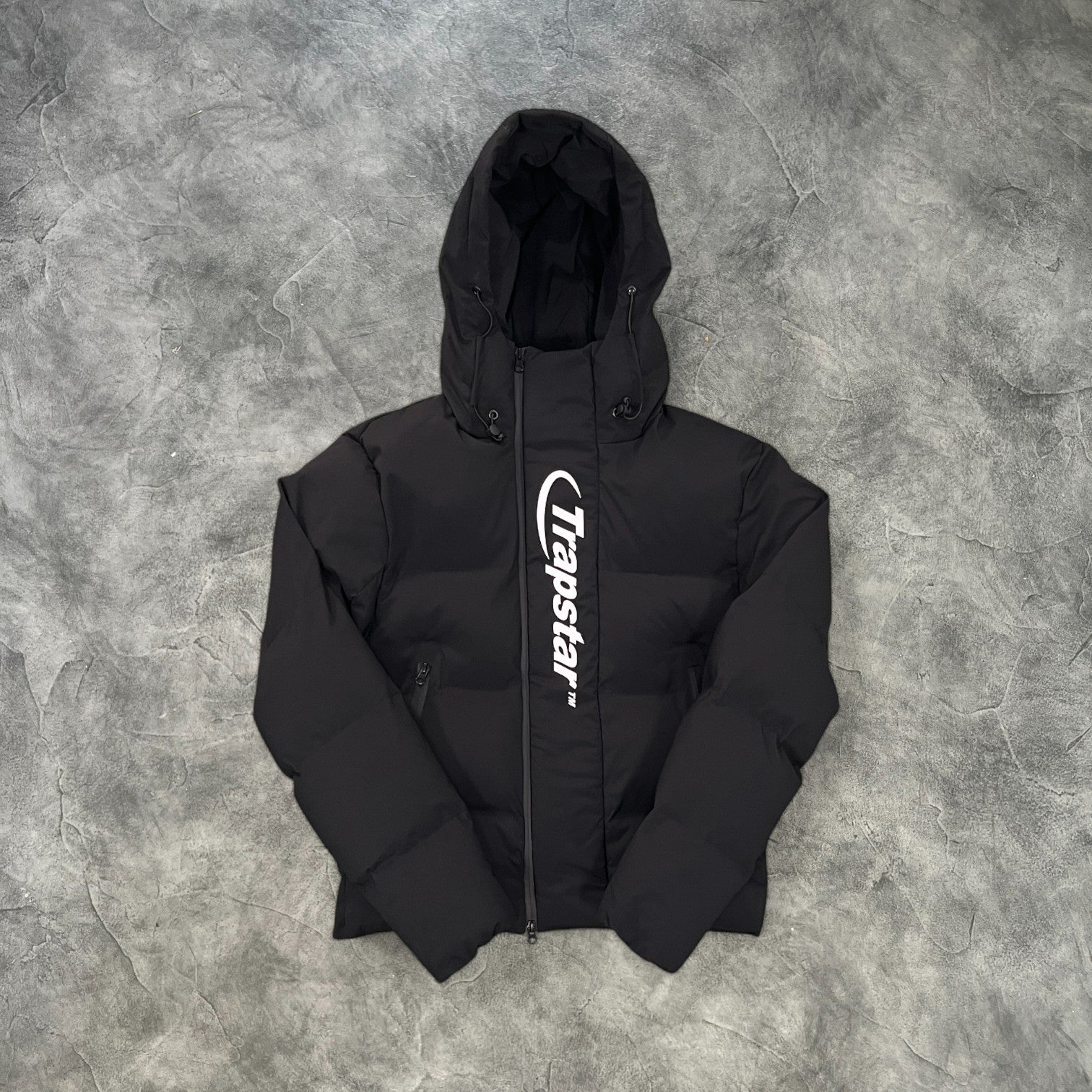 Trapstar Hyperdrive Technical hooded Puffer Black/White