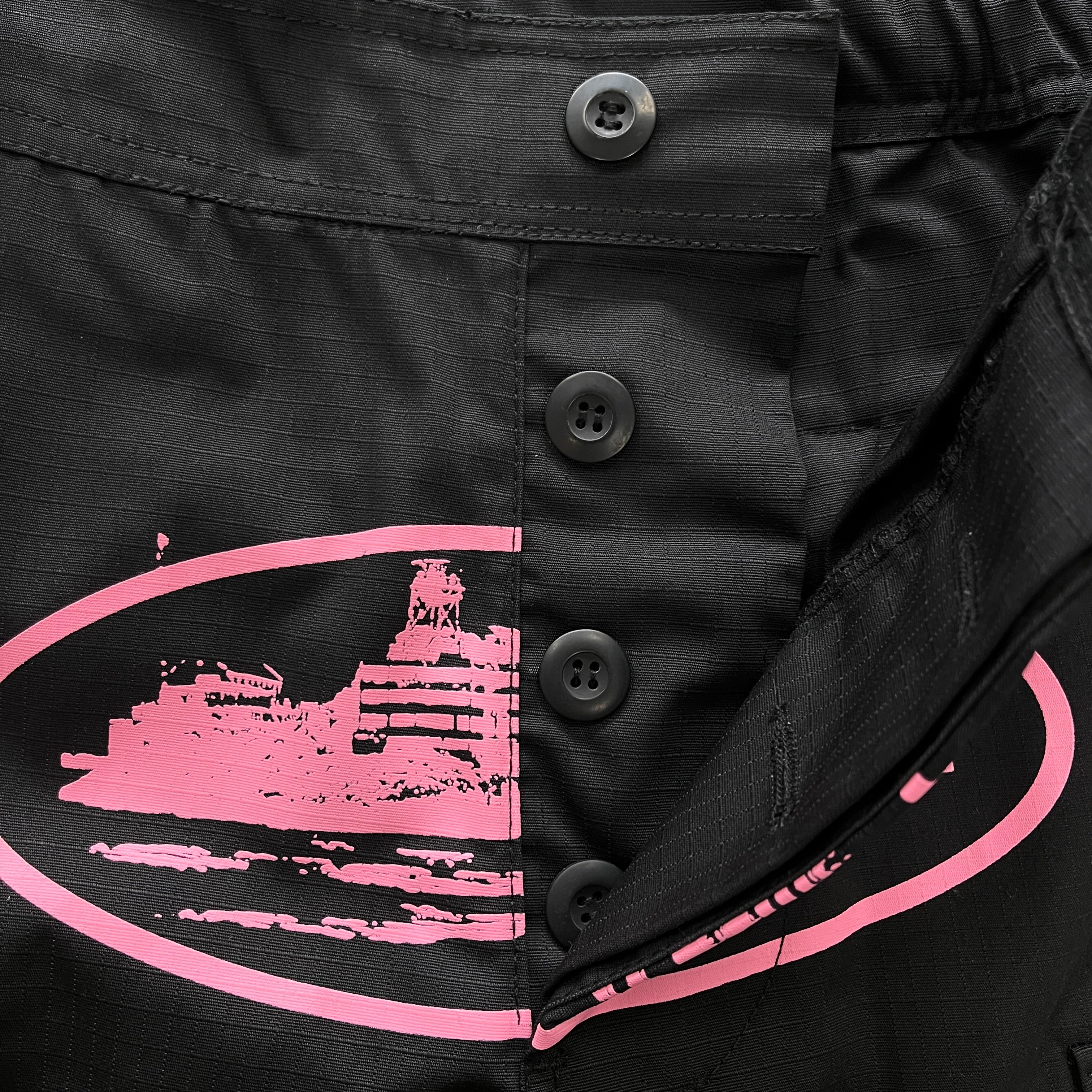 Corteiz Guerilla Cargo Pants Black/Pink