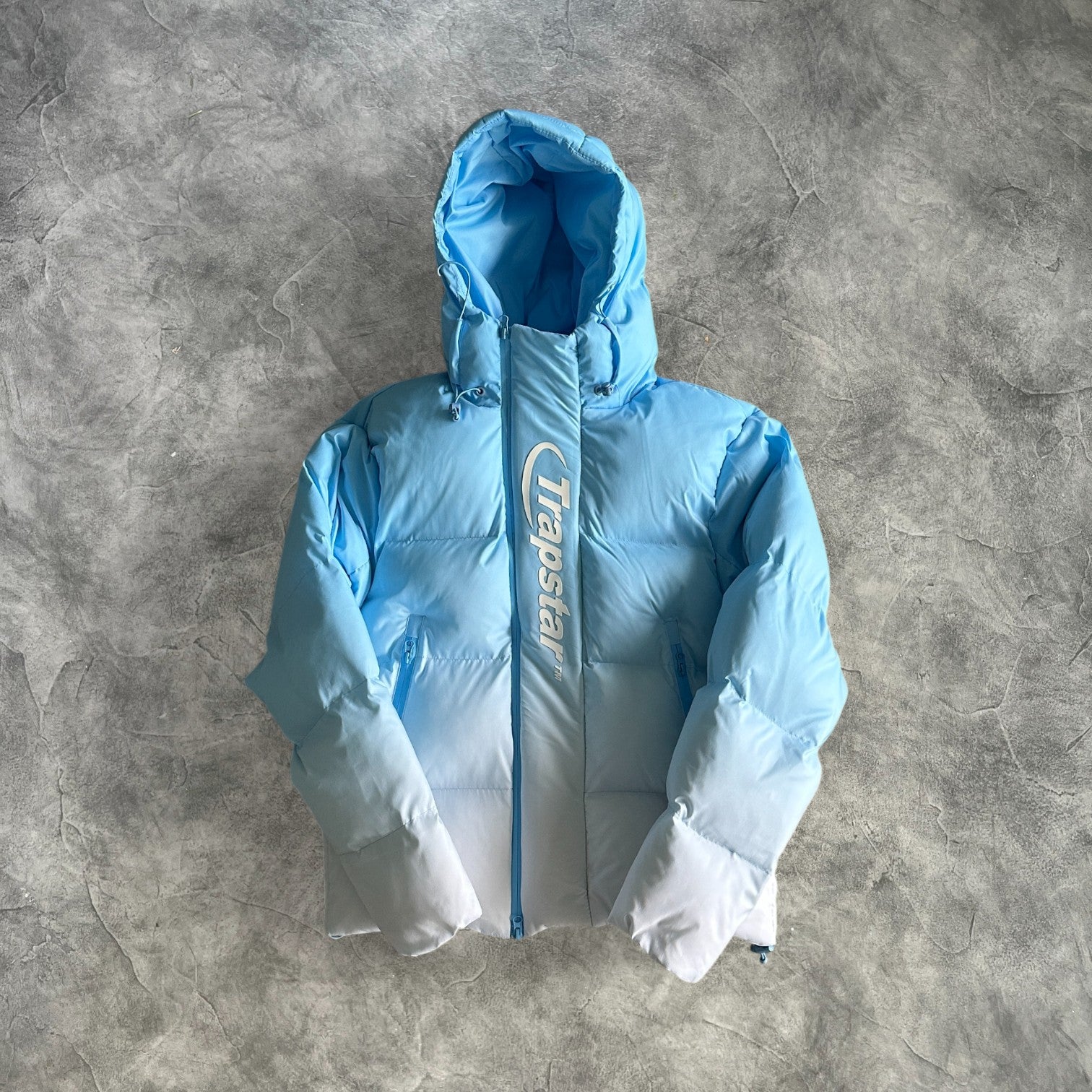 Trapstar Decoded Hooded Puffer Cashmere Blue Gradient – Vaulted
