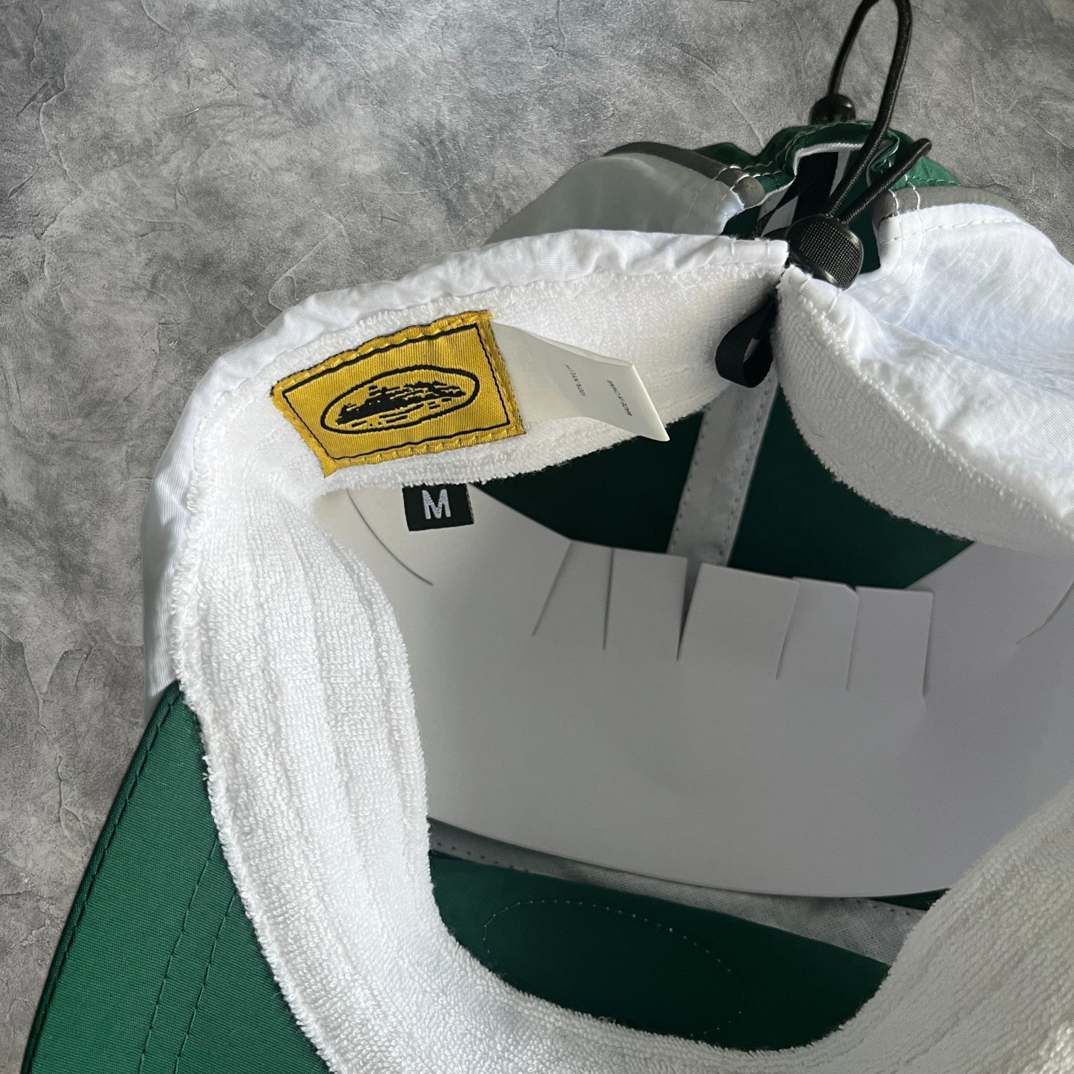 Corteiz Drawstring Hat Green/White