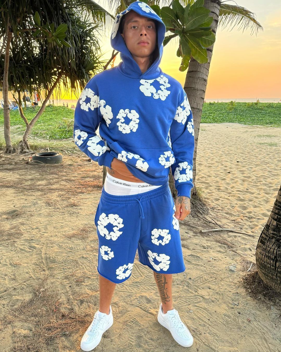 Denim Tears The Cotton Wreath Sweatshirt Blue